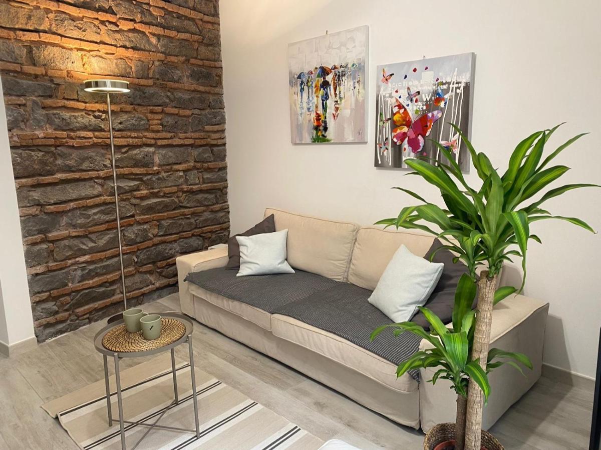 Apartment Alfonzetti-5 Min Walk To Central Train And Bus Station Catania Ngoại thất bức ảnh