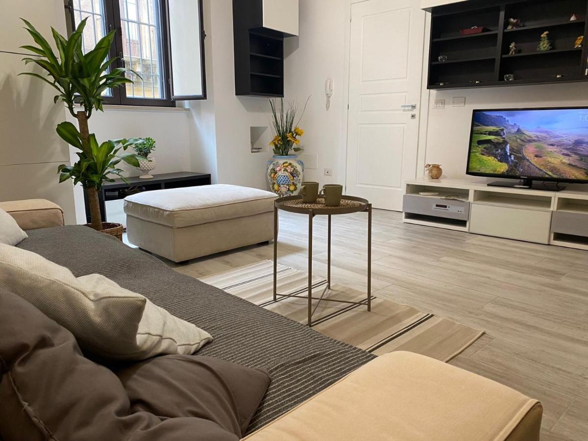 Apartment Alfonzetti-5 Min Walk To Central Train And Bus Station Catania Ngoại thất bức ảnh